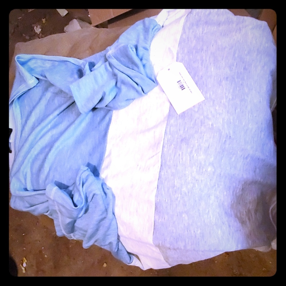 Color block short sleeve shirt NWT